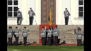 Militärische Ehren - Slowakischer Präsident - Ehrenbataillon