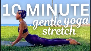 10 Minute Gentle Yoga Stretch for Beginners