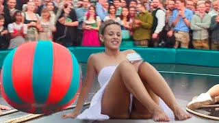 Best girls in Oktoberfest Teufelsrad Challenge: 🎡 Watch Stunning Women Spin to Win! 💥